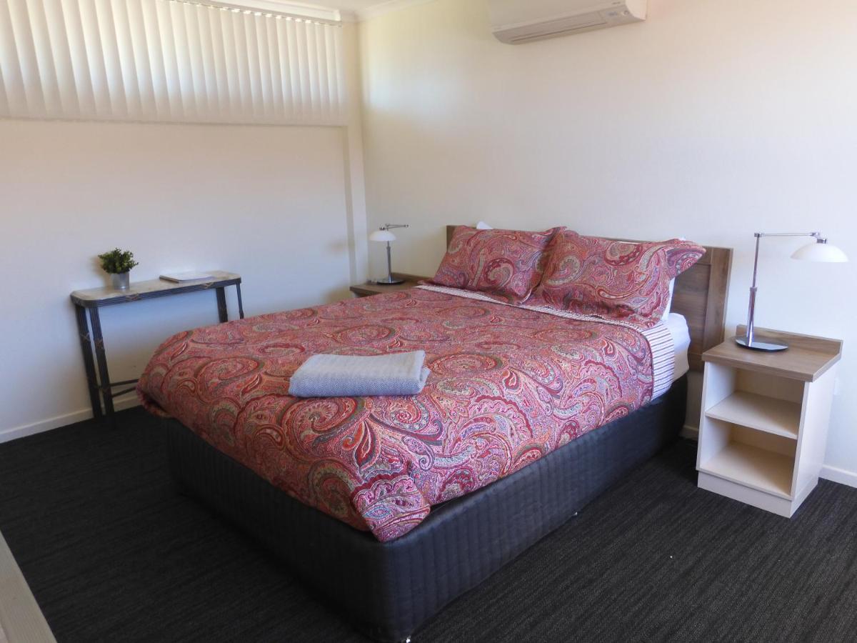 Dalby Parkview Motel Екстериор снимка